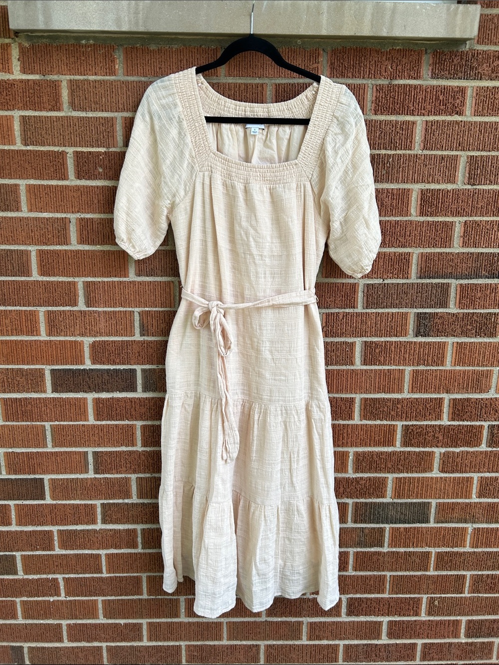 Evereve Cream Square-Neck Puff Sleeve Maxi Dress with Waist Tie